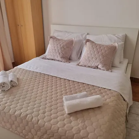 Bubi * Nečujam